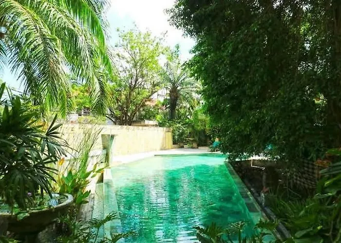 Heart Of 2bed 2bath 2 Pools Super Quiet Apartment
